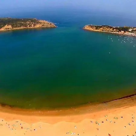 Casa Na Praia, Villa